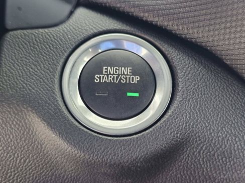 Used 2024 Chevrolet Equinox RS w/ LPO, Floor Liner Package FWD image 23