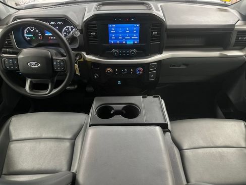 Used 2023 Ford F150 XL RWD image 3