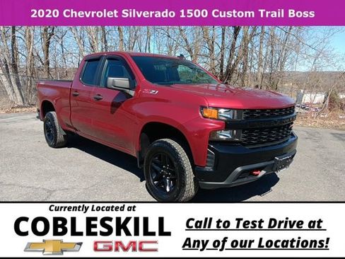 Used 2020 Chevrolet Silverado 1500 Custom Trail Boss w/ Custom Convenience Package AWD/4WD image 1