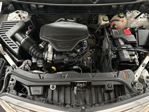 Used 2017 Cadillac XT5 Luxury w/ Driver Awareness Package image 36