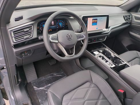 New 2026 Volkswagen Atlas Cross Sport SE AWD/4WD image 12