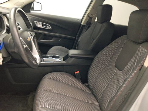 Used 2017 Chevrolet Equinox LT w/ Convenience Package image 17