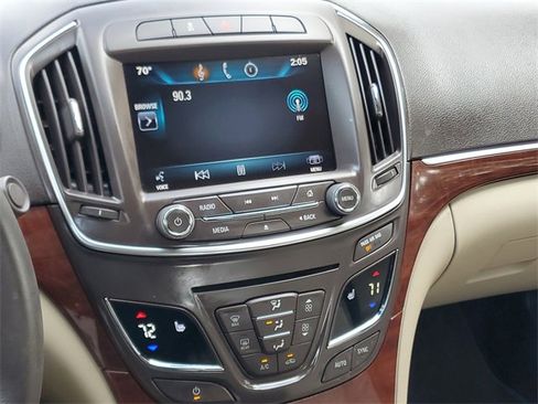 Used 2014 Buick Regal image 24