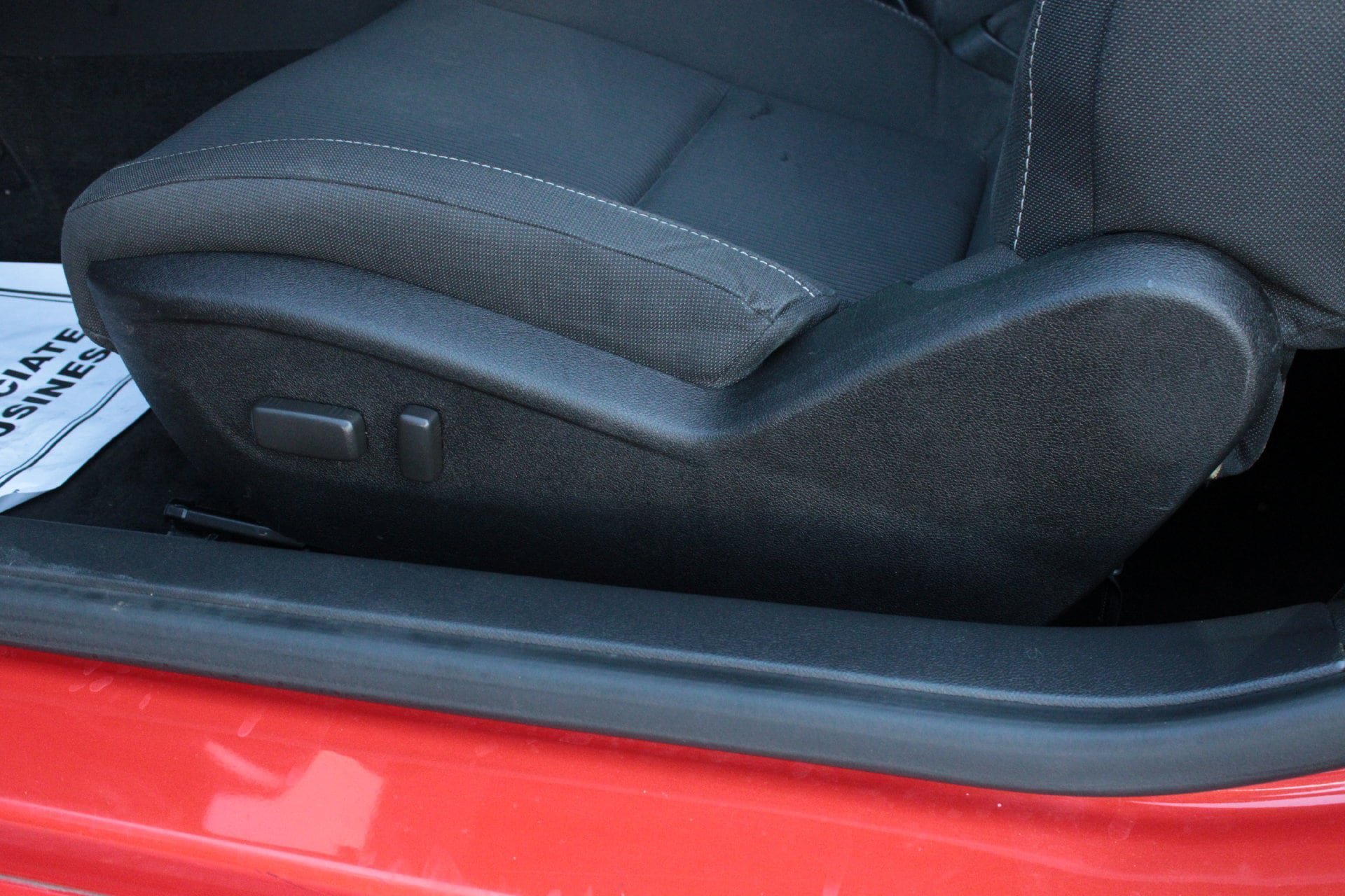 Used 2011 Chevrolet Camaro LT RWD image 14