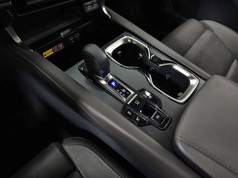 Used 2024 Lexus RX 350 w/ Convenience Package AWD/4WD image 34