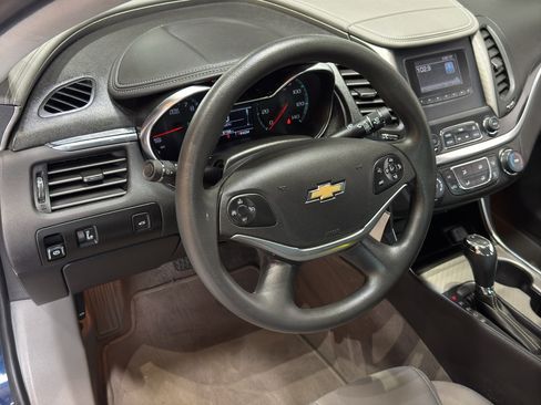 Used 2017 Chevrolet Impala LS FWD image 15