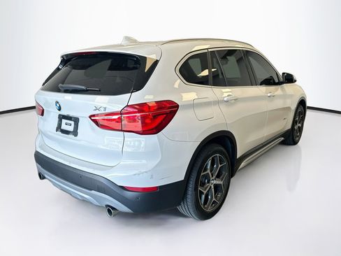 Used 2018 BMW X1 xDrive28i AWD/4WD image 9