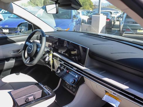 New 2026 Hyundai Tucson SEL image 22