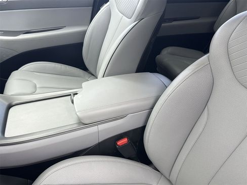 Used 2024 Hyundai Palisade SEL image 30