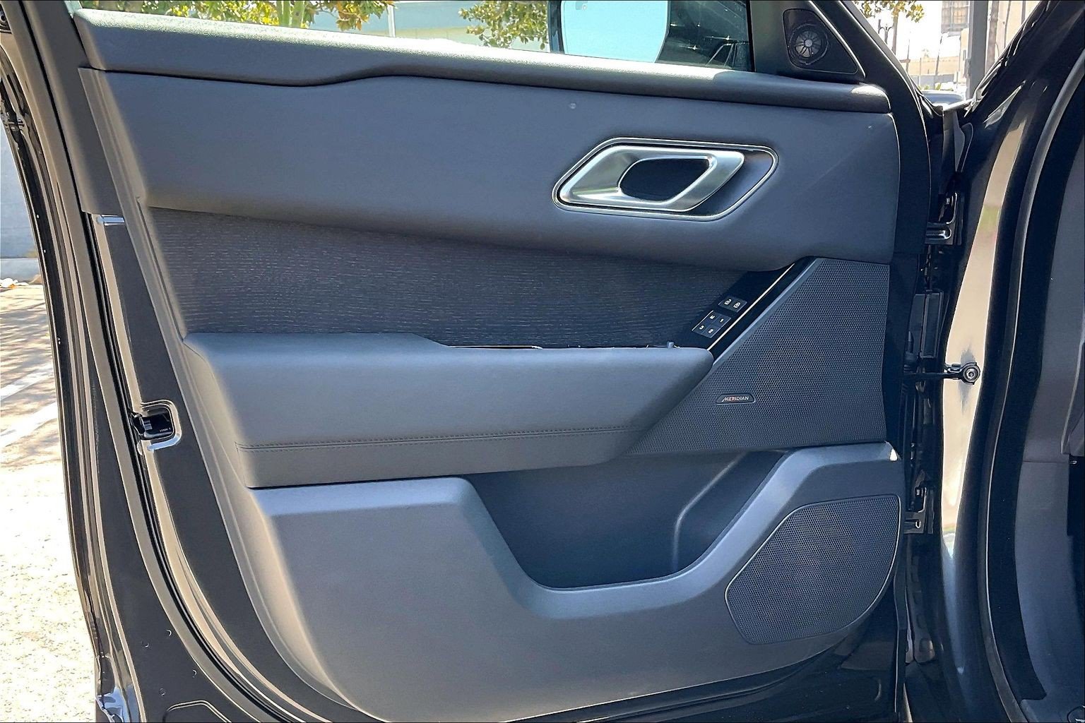 New 2026 Land Rover Range Rover Velar S AWD/4WD image 14