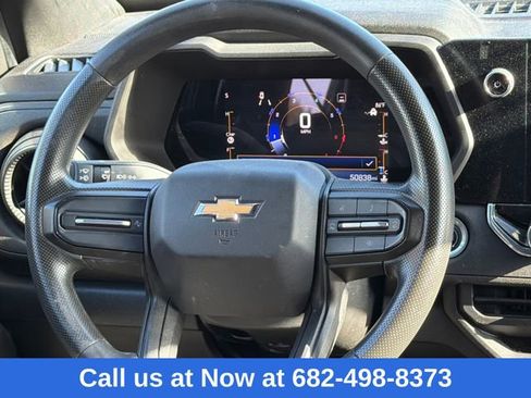 Used 2023 Chevrolet Colorado W/T image 11
