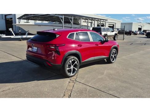 New 2026 Chevrolet Trax RS w/ Driver Confidence Package image 8