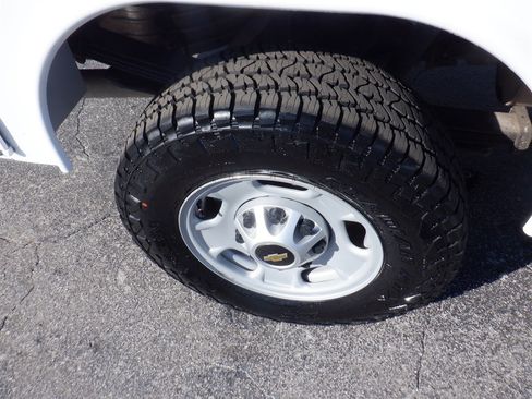 Used 2020 Chevrolet Silverado 2500 W/T w/ WT Convenience Package image 7