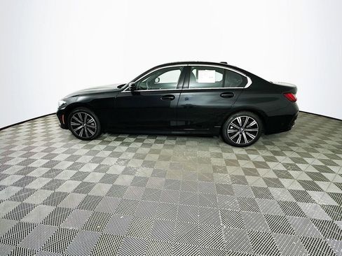 Used 2025 BMW 330i xDrive Sedan w/ Premium Package AWD/4WD image 5
