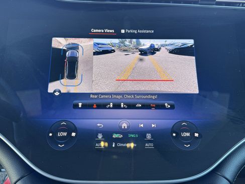 Used 2023 Mercedes-Benz EQS 580 4MATIC SUV image 29