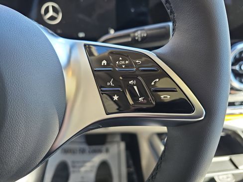 New 2026 Mercedes-Benz GLA 250 image 19