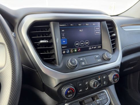 Used 2023 GMC Acadia SLE w/ Driver Convenience Package image 21