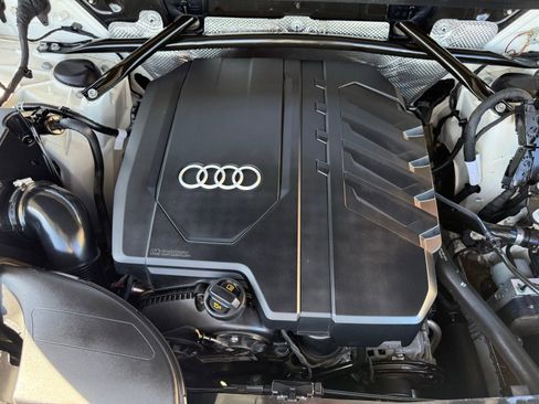 Used 2021 Audi Q5 2.0T Premium w/ Convenience Package AWD/4WD image 22