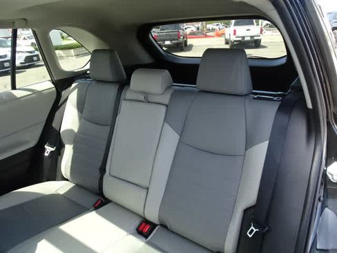 Certified 2025 Toyota RAV4 XLE Premium FWD image 20
