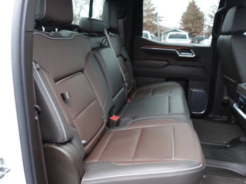 Used 2022 GMC Sierra 1500 Denali AWD/4WD image 35
