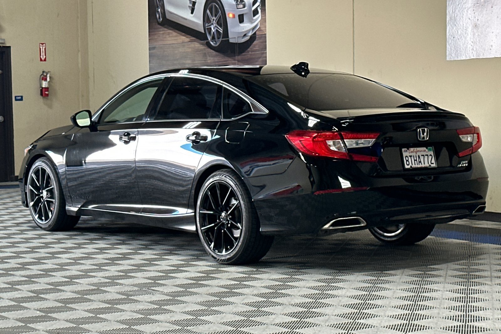 Used 2019 Honda Accord Sport image 6