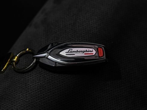 Used 2024 Lamborghini Urus Performante image 98