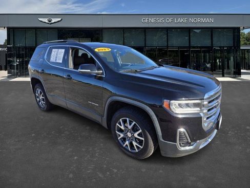 Used 2023 GMC Acadia SLT image 3