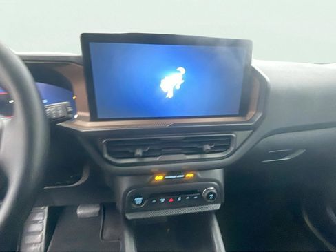 Certified 2025 Ford Bronco Sport Outer Banks w/ Outer Banks Tech Package+ AWD/4WD image 13