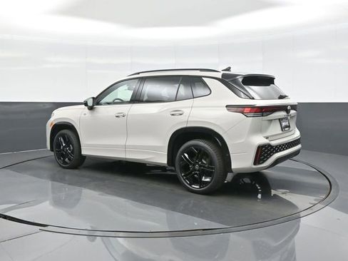 New 2026 Volkswagen Tiguan SE R-Line image 5