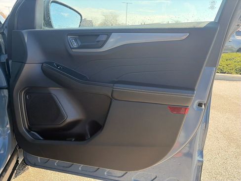 Used 2023 Ford Escape Active w/ Tech Pack #1 image 11