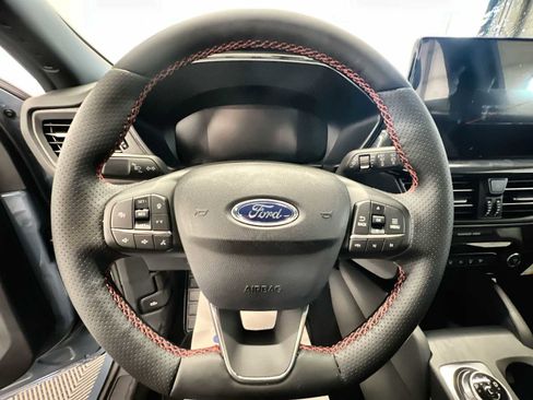 New 2025 Ford Escape ST-Line image 11