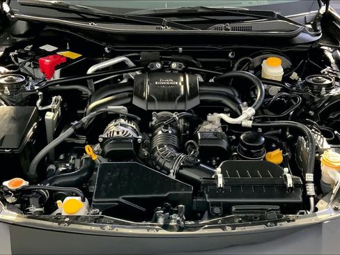 Used 2024 Toyota GR86 Premium image 30