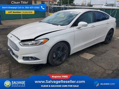 Used 2016 Ford Fusion SE