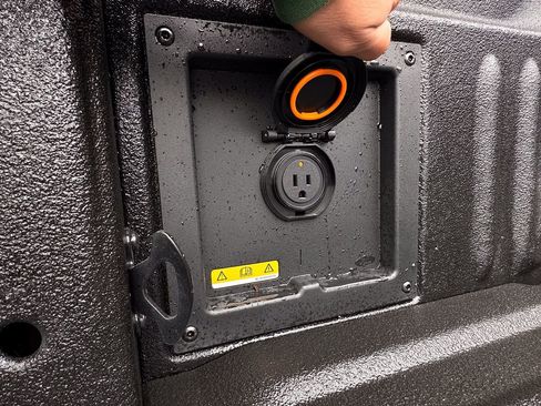 New 2025 Ford F150 XLT w/ Equipment Group 302A MID image 24