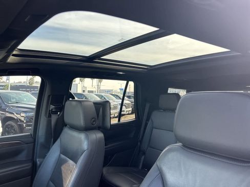 Used 2022 Chevrolet Tahoe Z71 w/ Luxury Package image 30