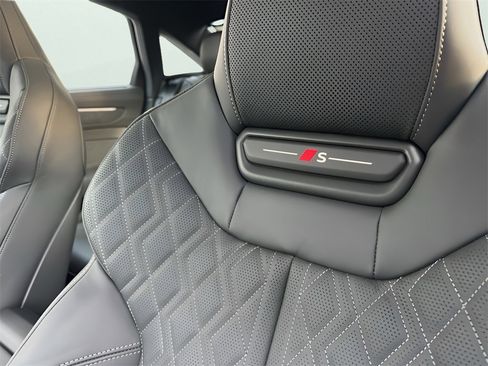 New 2026 Audi A6 Prestige image 13