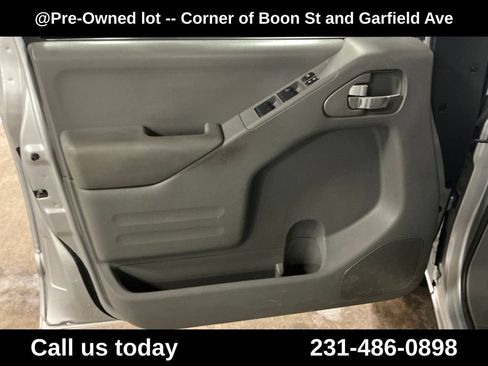 Used 2019 Nissan Frontier SV AWD/4WD image 15