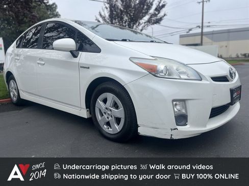 Used 2011 Toyota Prius Three w/ Navigation Pkg image 1