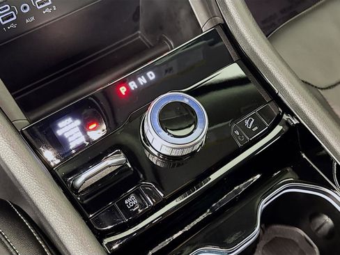 Used 2022 Jeep Grand Cherokee Limited 4xe image 20