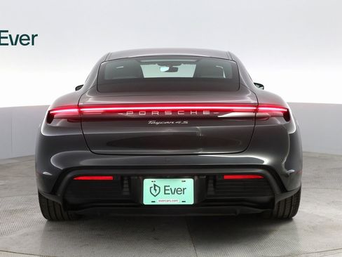 Used 2021 Porsche Taycan 4S image 13