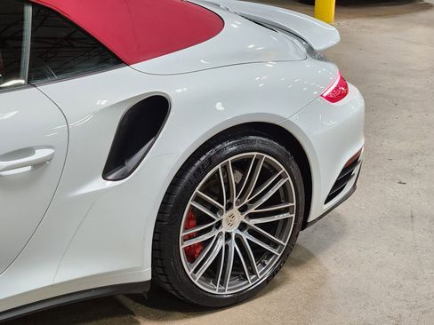 Used 2019 Porsche 911 Turbo image 35