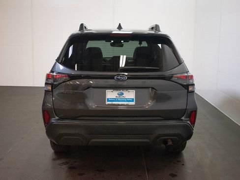 Used 2026 Subaru Forester Premium AWD/4WD image 5