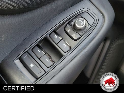 Used 2024 Subaru Outback Premium AWD/4WD image 27