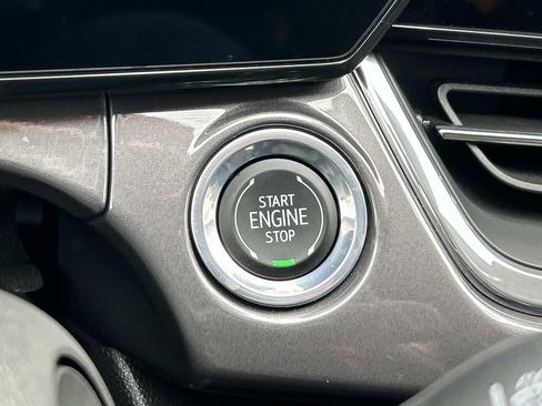 Used 2025 Chevrolet Trax ACTIV w/ Driver Confidence Package image 30