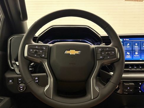 New 2026 Chevrolet Silverado 1500 High Country w/ Technology Package AWD/4WD image 9