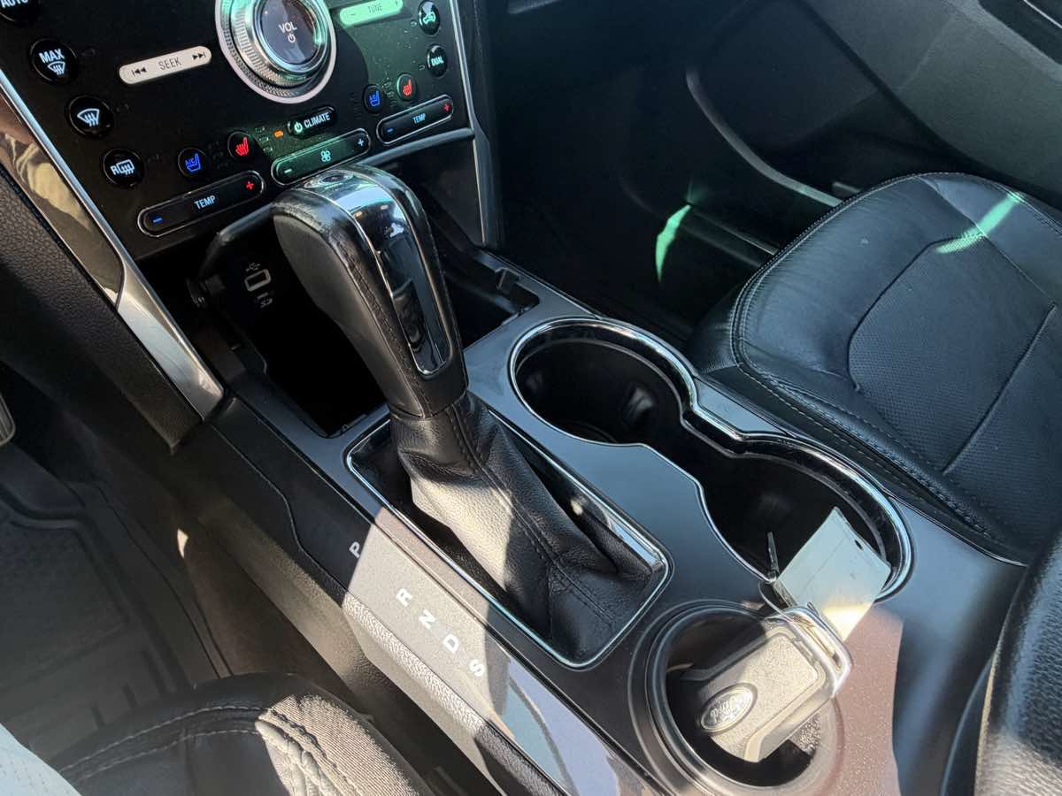 Used 2016 Ford Explorer Limited FWD image 14
