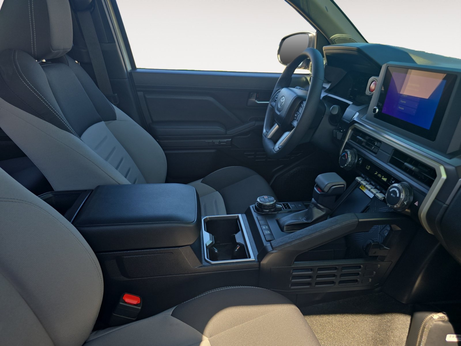 Certified 2025 Toyota Tacoma TRD Off-Road w/ TRD Off Road Upgrade Package AWD/4WD image 15