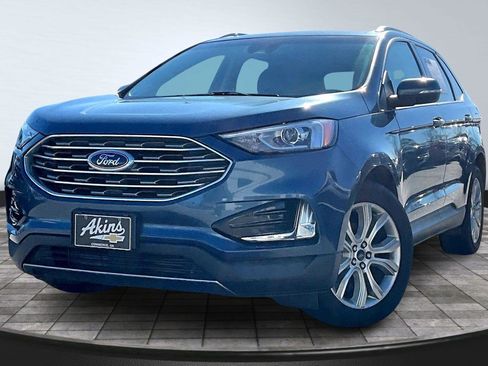 Used 2019 Ford Edge Titanium image 1