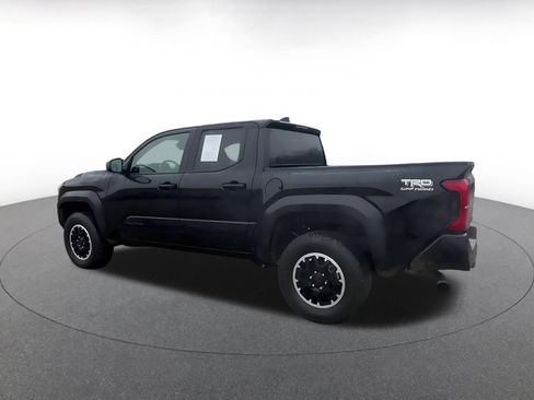 Used 2025 Toyota Tacoma TRD Off-Road image 10