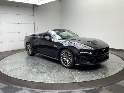 New 2026 Ford Mustang GT Premium RWD image 32